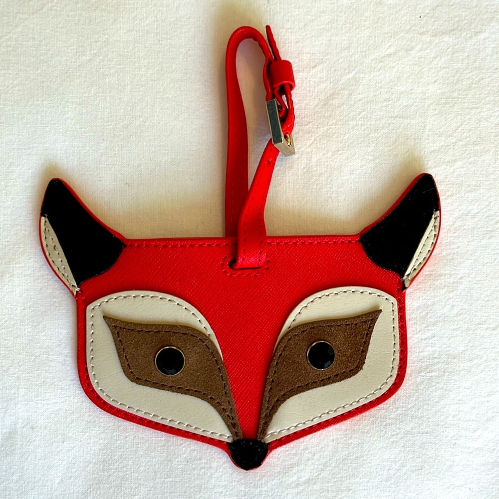Foxy luggage tag